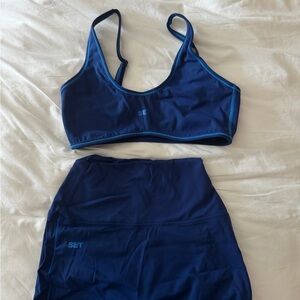 Set Active Navy Blue Sports Bra and Legging Set